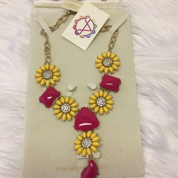 Amrita Singh Statement Necklace - Picture 1 of 6